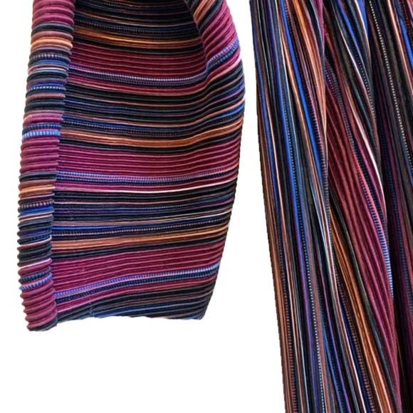 CAARA Gillian Pleated, Surplice Neck Midi-NWT - Picture 3 of 4